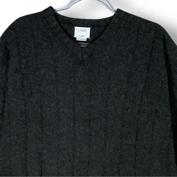 J. Crew Men’s Lambswool Sweater Sz XL Cable Knit V Neck Charcoal Gray - Picture 2 of 10